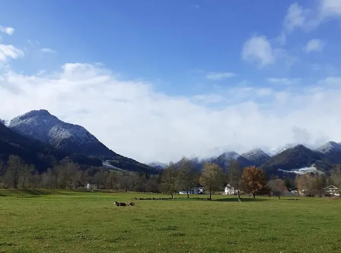 Beim Broi Inkl Chiemgau-karte דירה